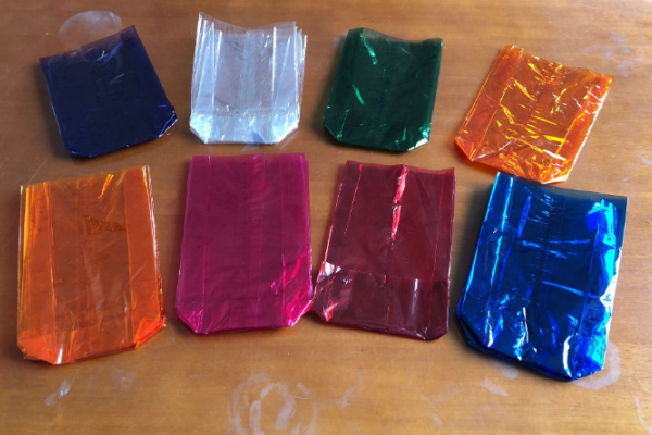 諸暨專業(yè)麻將包裝玻璃紙廠家